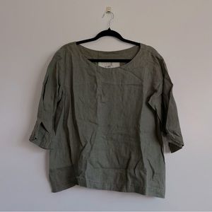 Not Perfect January Linen Green 3/4 Sleeve Tee Shirt Medium